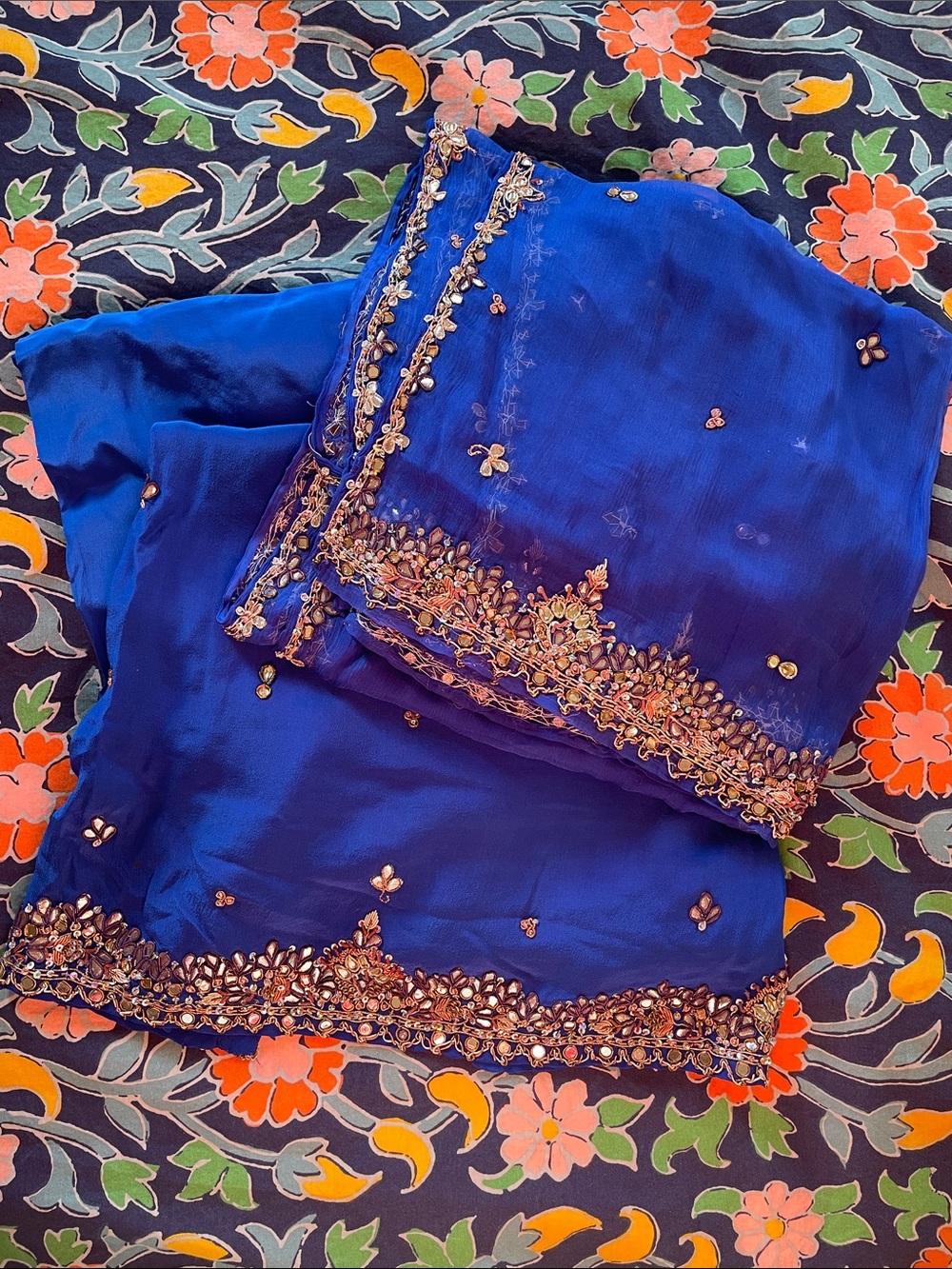 Indian Punjabi Pakistani Silk Suit
